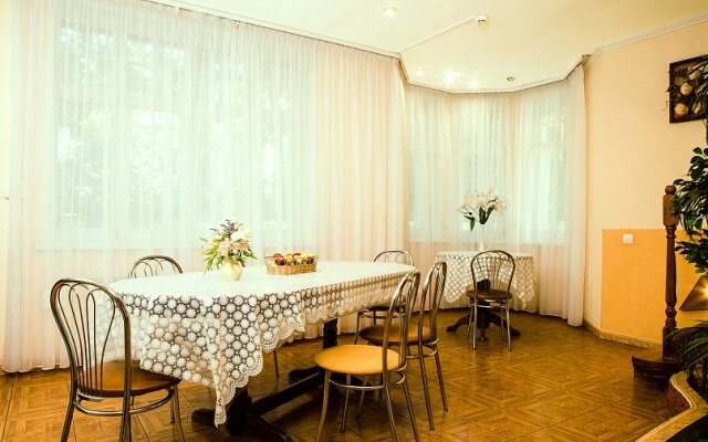 Zolotaya Bukhta Hotel