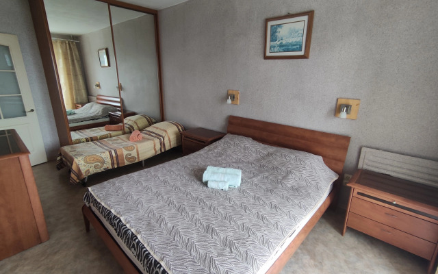 Квартира 10 мин до центра, уютно, чисто, ванна для двоих