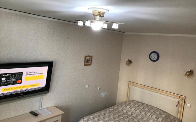 Marat Apartments