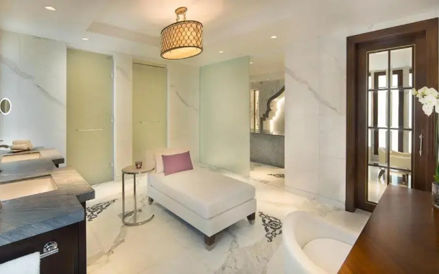The Ritz-Carlton, Dubai Hotel