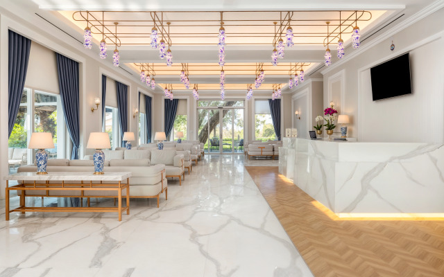 Merit Royal Gardens Hotel & Casino