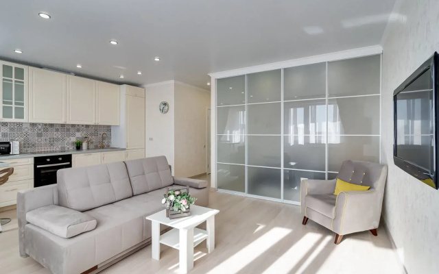 Apartamenty Tihij Don v centre s vidom na gorod s 17 etaza