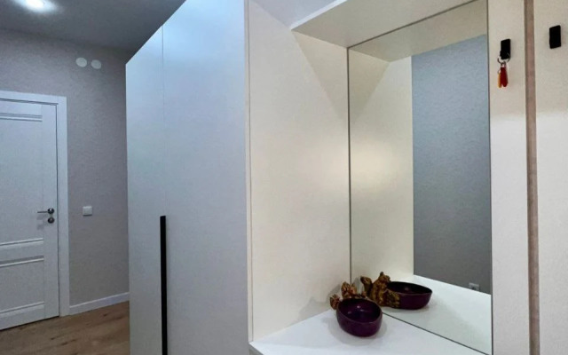 Квартира Просторная 2Комнатная Рядом с Аэропортом на Гусарской