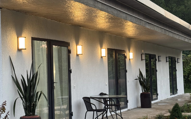 Abru Mini Hotel