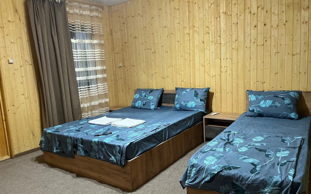 Delis Guest House