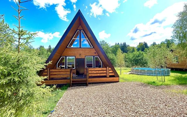 Частный дом Семейный афрейм с баней и бассейном у реки