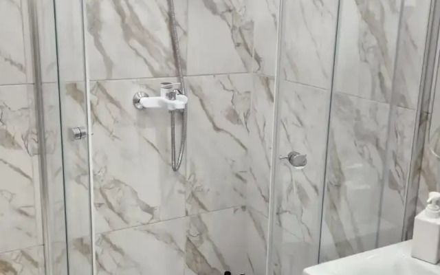 Квартира Родионова 202/2-20