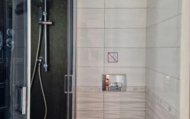 Квартира У Аничковa мocтa 2