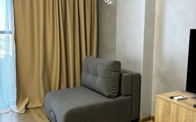 Квартира студия на улице Энгельса 4