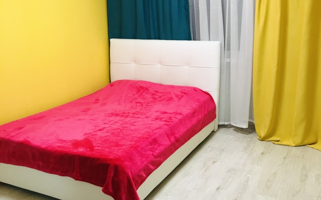U Muzeya Yantarya Flat