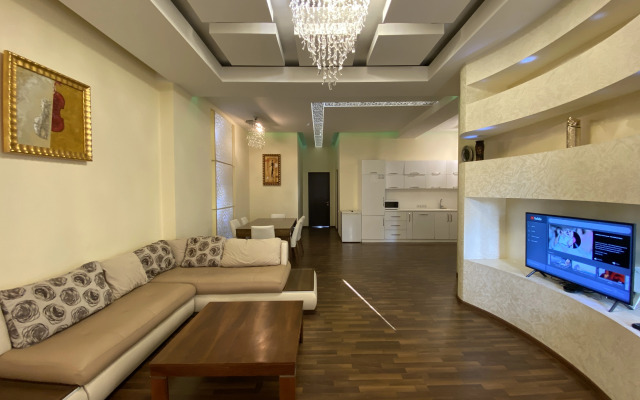 3-Komn. Na Severnom Prospekte, Hh882 Flat