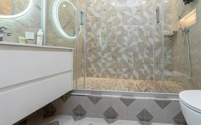 «Bordovyy shik» v rayone VDNKh Estet Apart Apartments