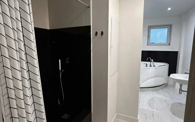 Vozle Metro S Udobnym Vyezdom Na Mkad Apartments