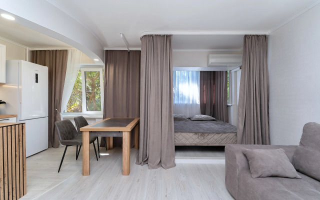 Novaya Dvukhkomnatnaya Tsentr Flat