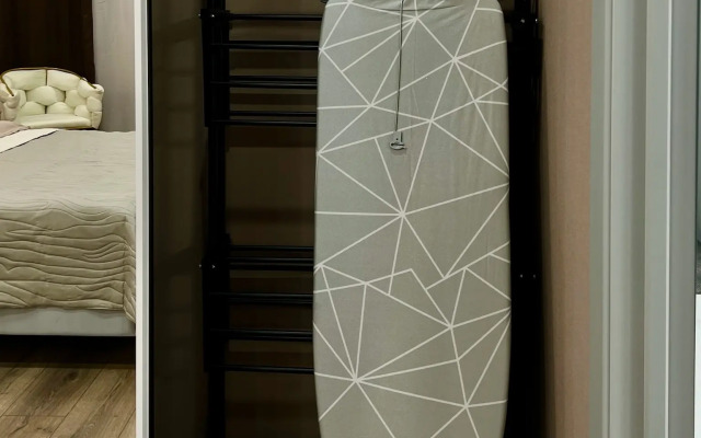 V Tsentre Okolo Akvaparka Flat