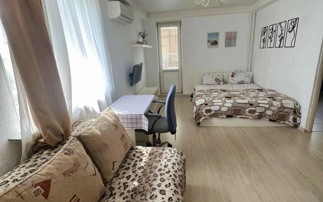 Квартира у Мамаева Кургана и Арены