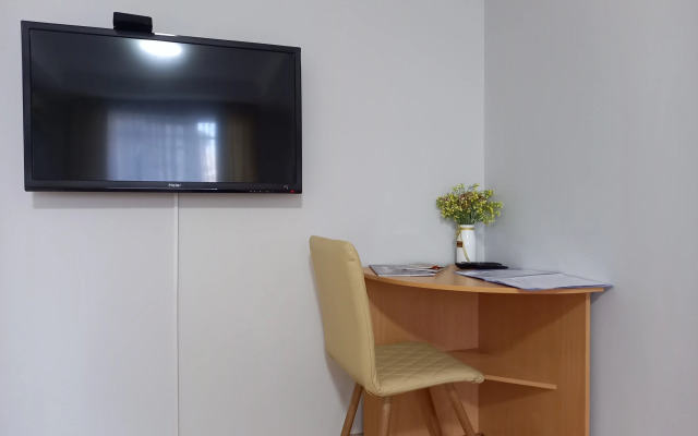 Zvyozdnoye Trio Flat