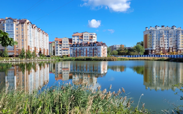S Vidom Na Ozero Flat
