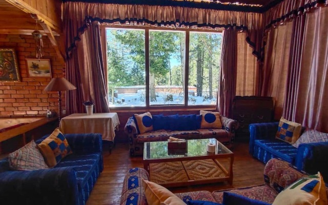 Вилла Camp on Beautiful Toddy Pond