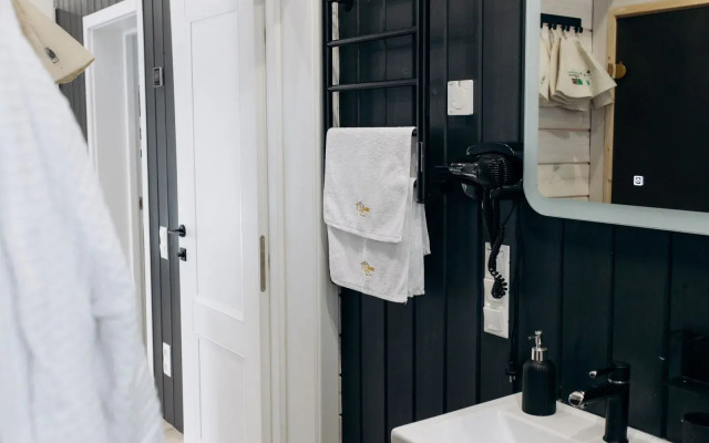 Частный дом LuckyHomeRent Домик в золотых песках