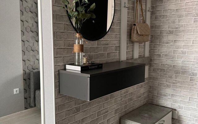 Апартаменты Стиль на Конгрессной, Yana Apart