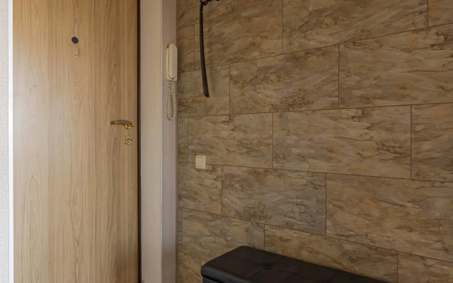 Kvartira Uutnye apartamenty na Zaharova v tihom centre s terrasoj