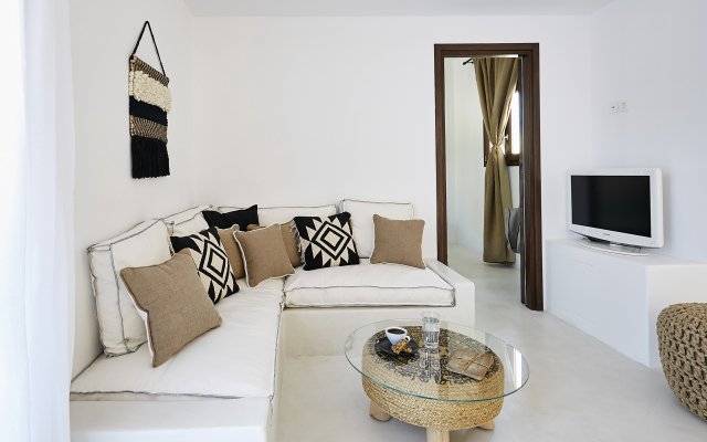 Le Blanc Suite Villa