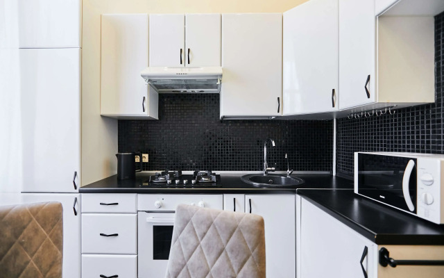 FlatStay Podyezdnoy 17 Apartments
