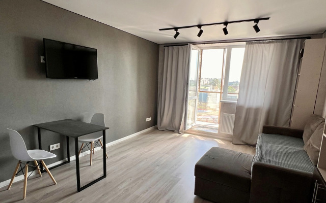 V Tsentre Goroda Omska Apartments