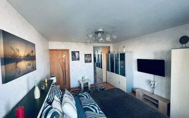 Апартаменты на 2й Крестовском Переулке 12