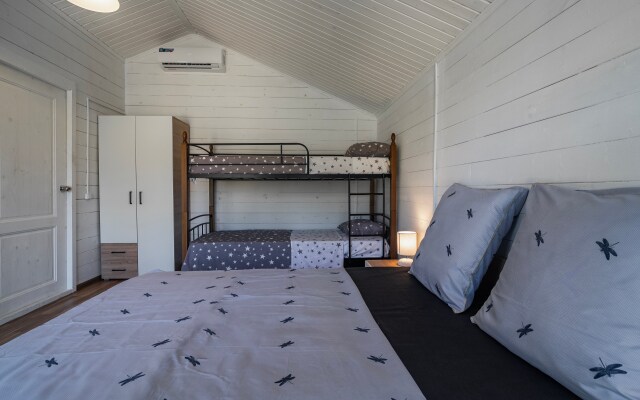 Sea Village Gumista Guest house