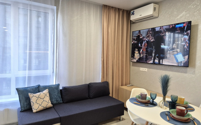 Bolshaya Studiya V Zhk Kit U Stantsii Apartments