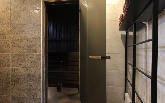 Частный Дом на Скале