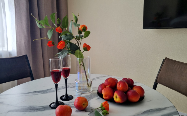 Апартаменты на набережной от компании "V-GOSTI"