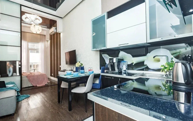 Na Chernomorskoy 6 Flat