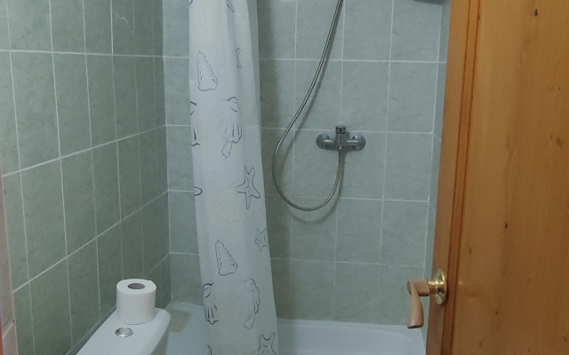 Yuzhny Briz Guest House