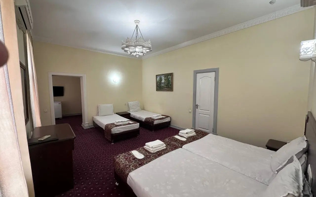 Отель Grand Silk Road Hotel