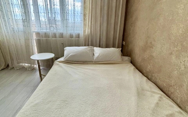 Квартира уютная возле трамвая с видом на стадион