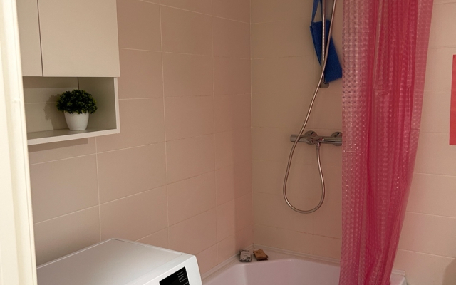 Квартира Уютная студия с двумя кроватями