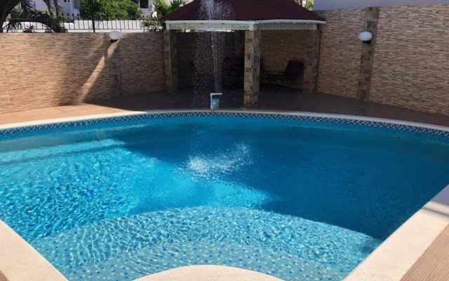 4/2 Swimming Pool Villa