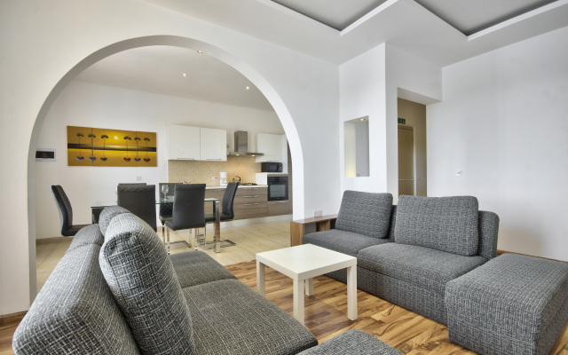 Sliema Apartment