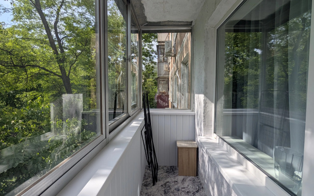 Svetlaya Ryadom s Tsentrom Goroda Flat