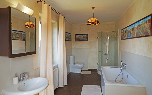 Частный Дом RauschenLife на Славянской