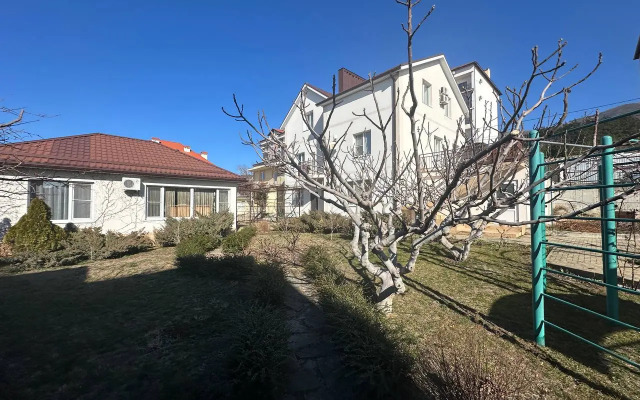 Гостевой Дом Верхняя 20