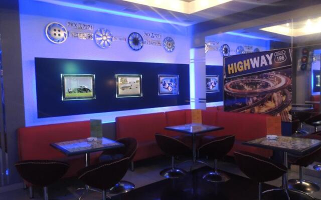 Отель Надеждинский