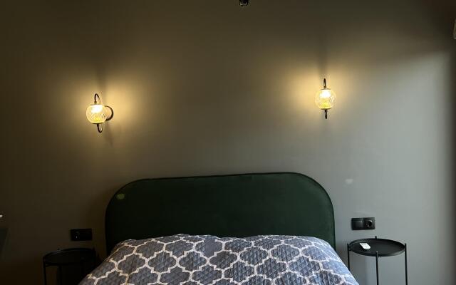 Oasis Apartment Hotel