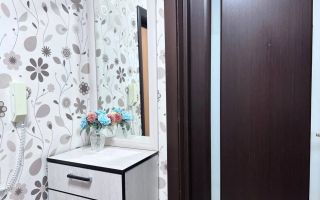 Na Prospekte Traktorostroiteley, 56 K1 Flat