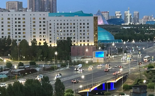 Flat Uyutnaya Kvartira V Tsentre Goroda