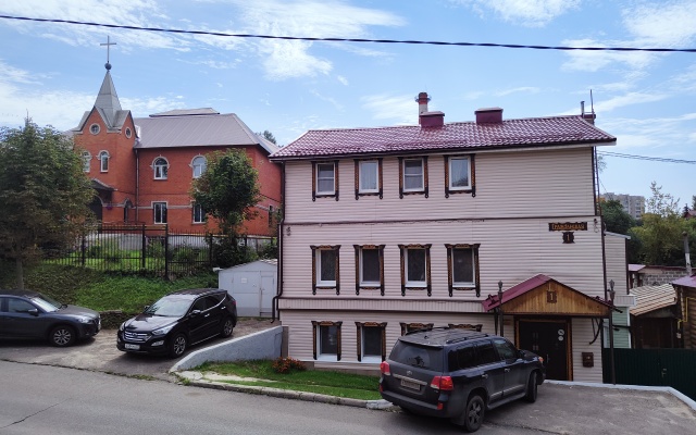 Na Grazhdanskoy Apartments