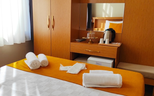 Lebon Hotel Old City